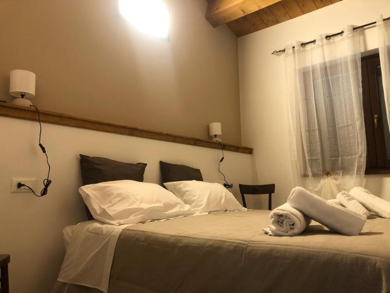 Agriturismo Nonnu Lui' Amandola Eksteriør bilde